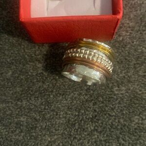 NEW sterling silver spinner ring